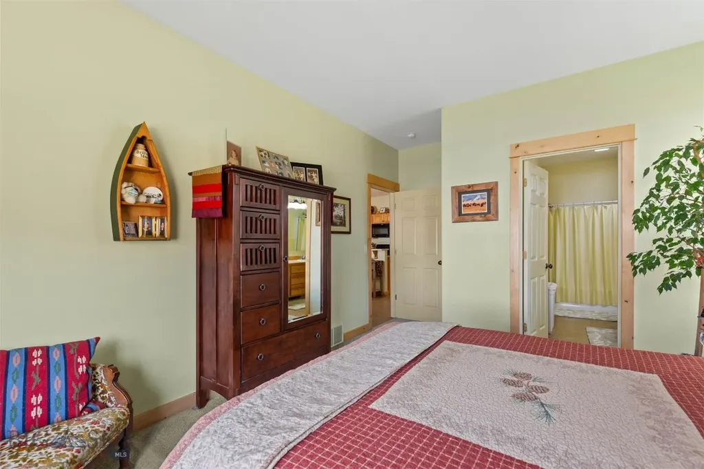 4541 Ethan Way Bozeman MT 59718