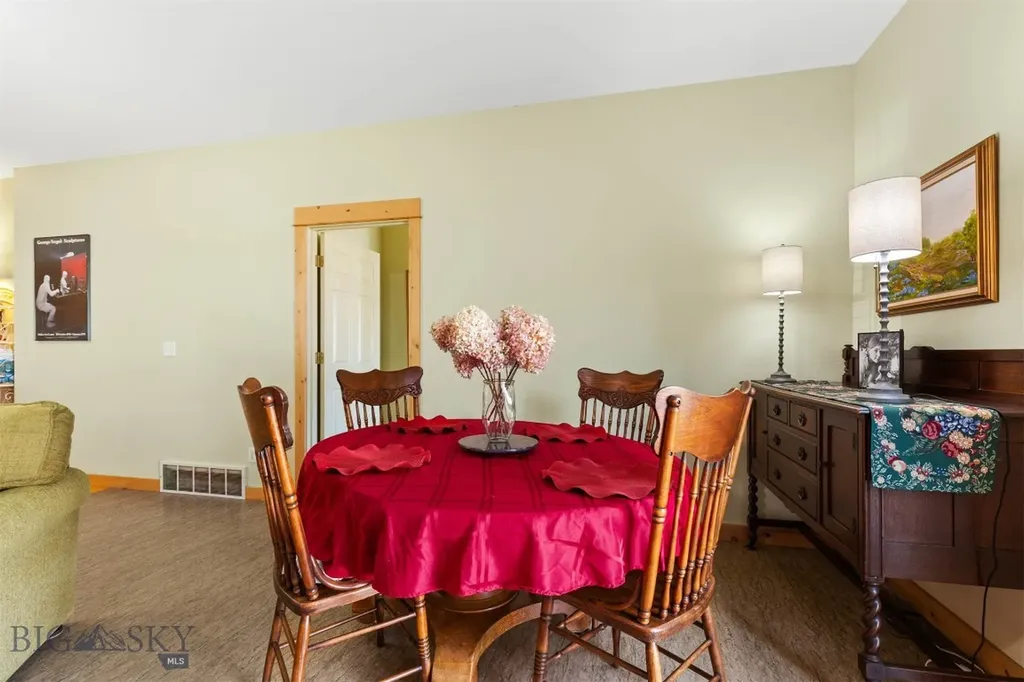 4541 Ethan Way Bozeman MT 59718