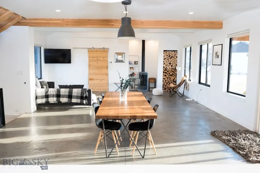 325 Higain Bozeman MT 59718