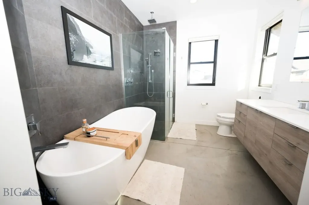 325 Higain Bozeman MT 59718