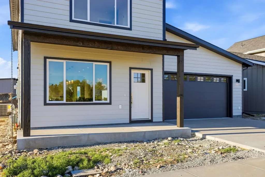 805 Spaniel Lane Belgrade MT 59714