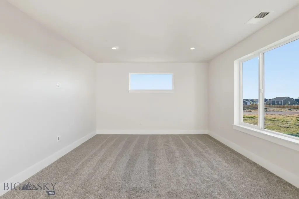 805 Spaniel Lane Belgrade MT 59714