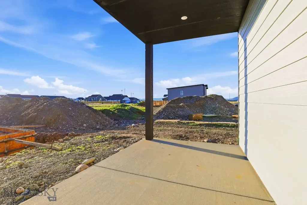 805 Spaniel Lane Belgrade MT 59714