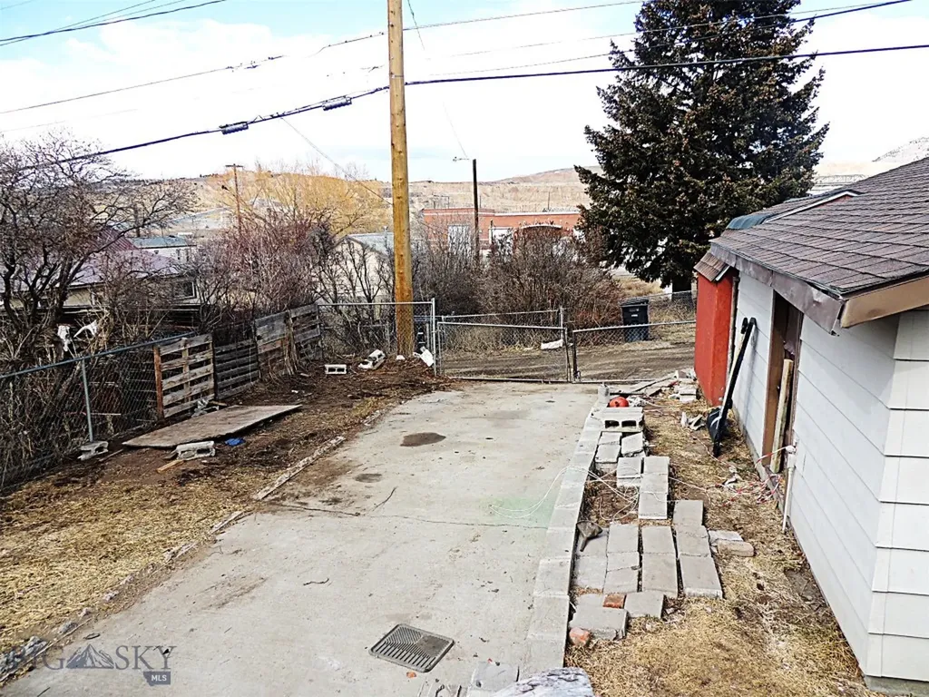 2211 Walnut Street Butte MT 59701