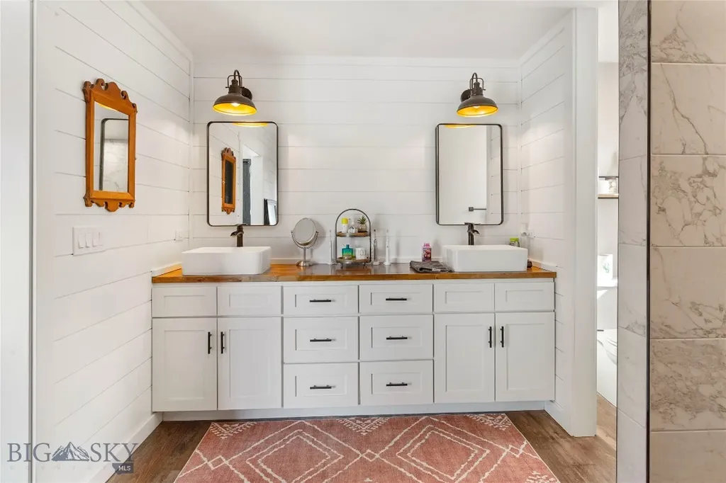 960 Tenderfoot Trail Ramsay MT 59748
