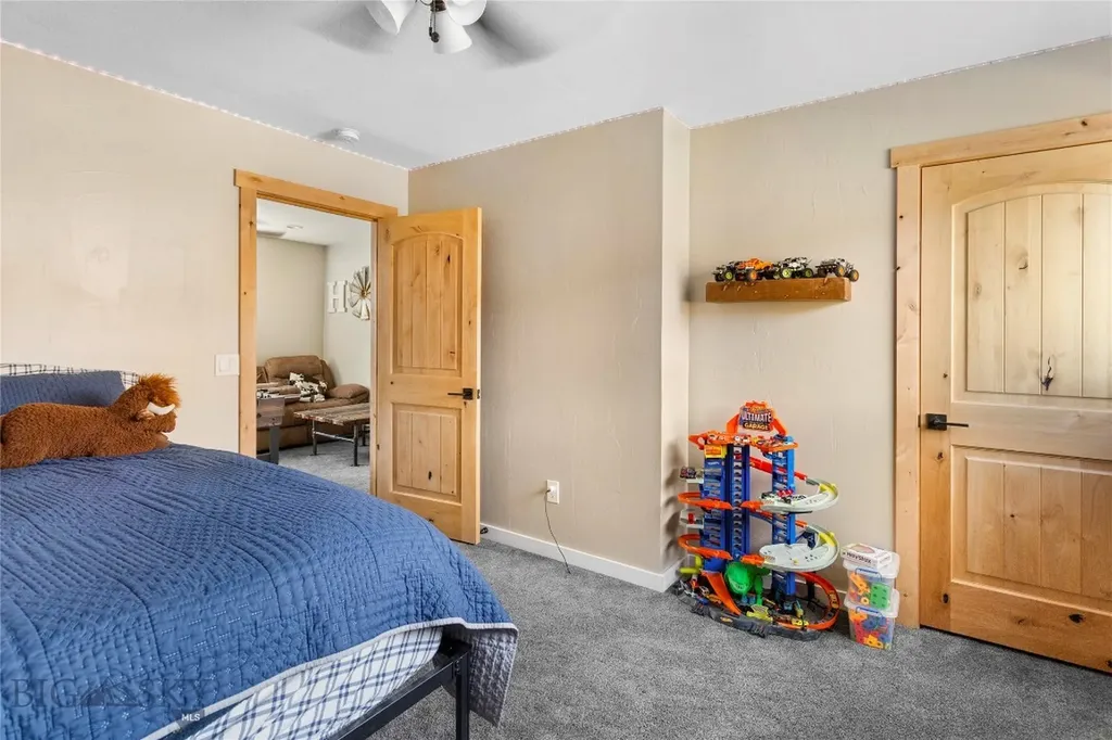 960 Tenderfoot Trail Ramsay MT 59748