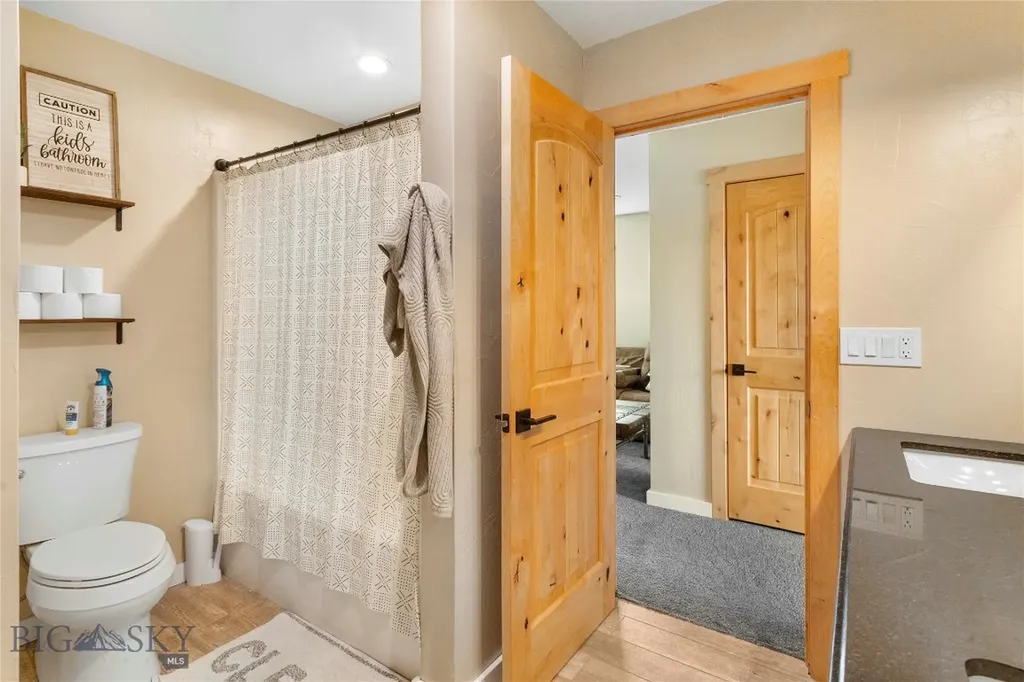 960 Tenderfoot Trail Ramsay MT 59748