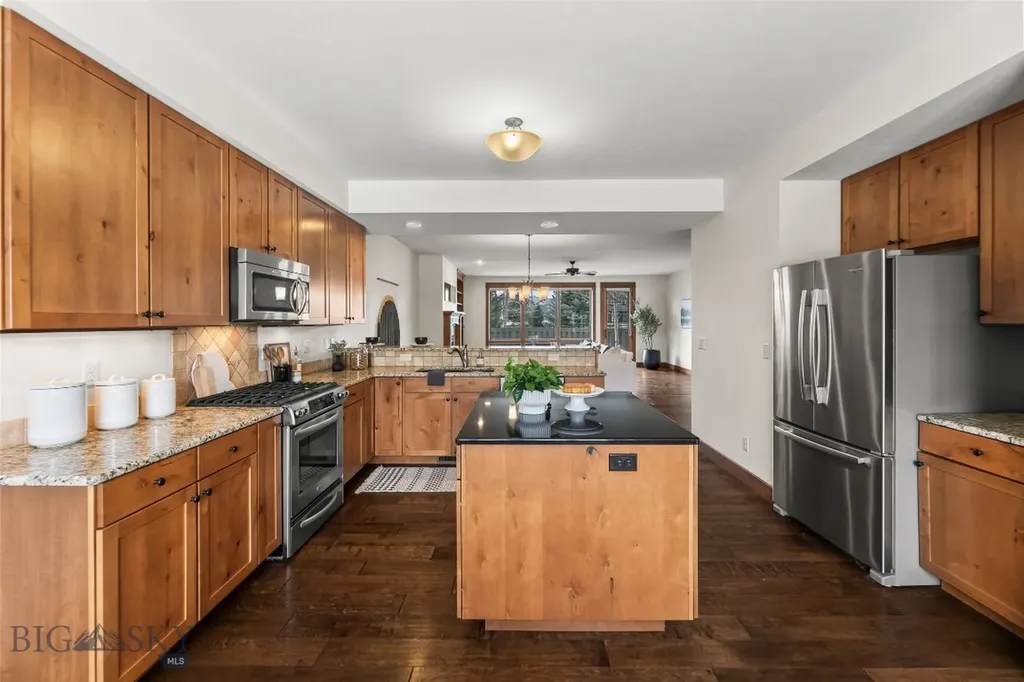 3300 E Graf Bozeman MT 59715