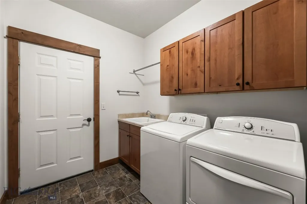 3300 E Graf Bozeman MT 59715