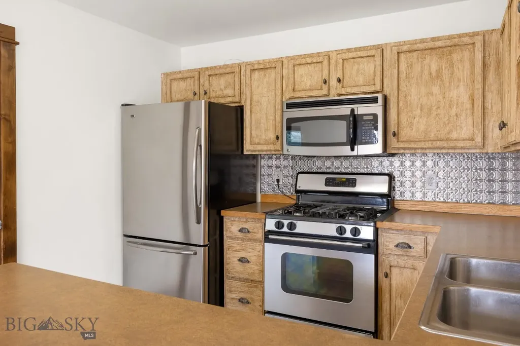 4076 Broadwater Street Bozeman MT 59718