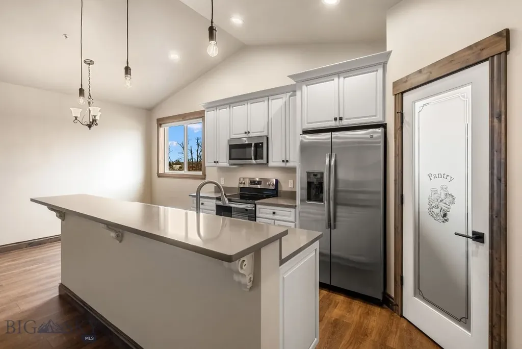 91 Croft Farms Road Belgrade MT 59714