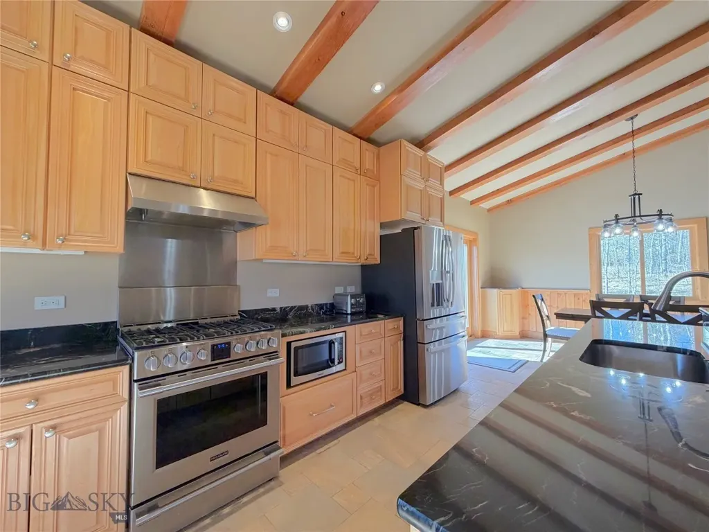 36 Dutchman Trail Cameron MT 59720