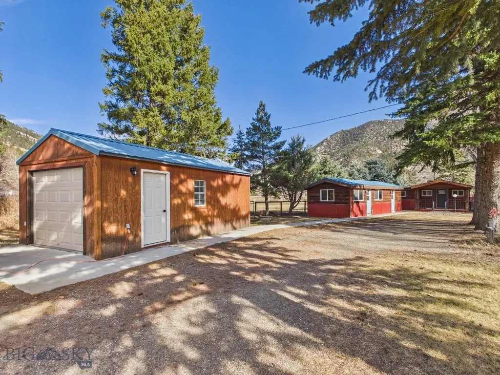 4964 Us Highway 89 S Livingston MT 59047