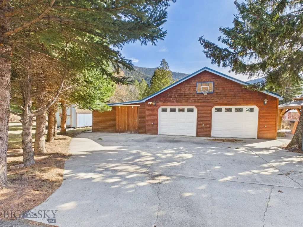 4964 Us Highway 89 S Livingston MT 59047