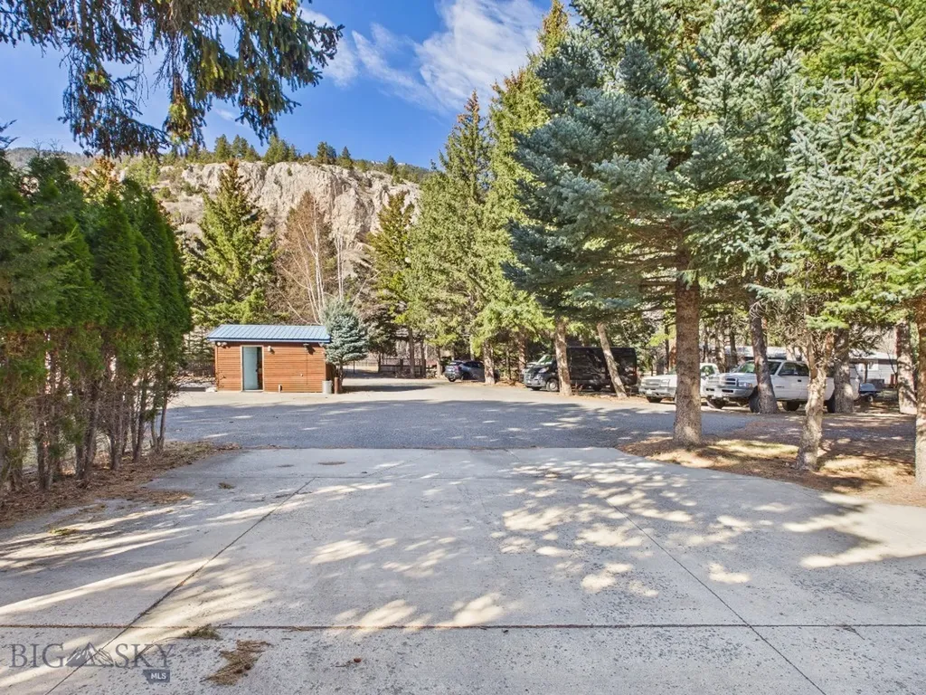 4964 Us Highway 89 S Livingston MT 59047