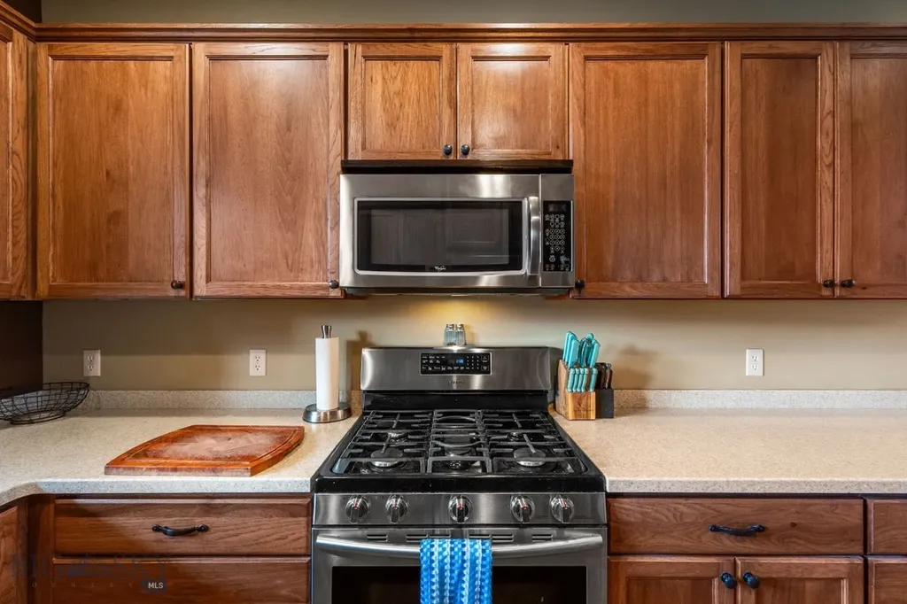 2272 Gallatin Green Bozeman MT 59718