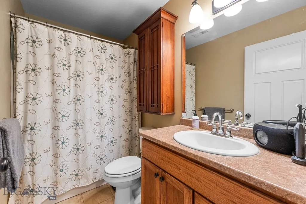 2272 Gallatin Green Bozeman MT 59718