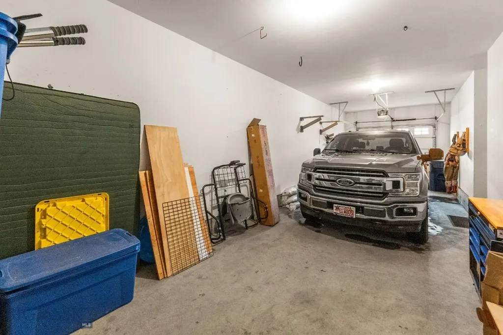 2272 Gallatin Green Bozeman MT 59718