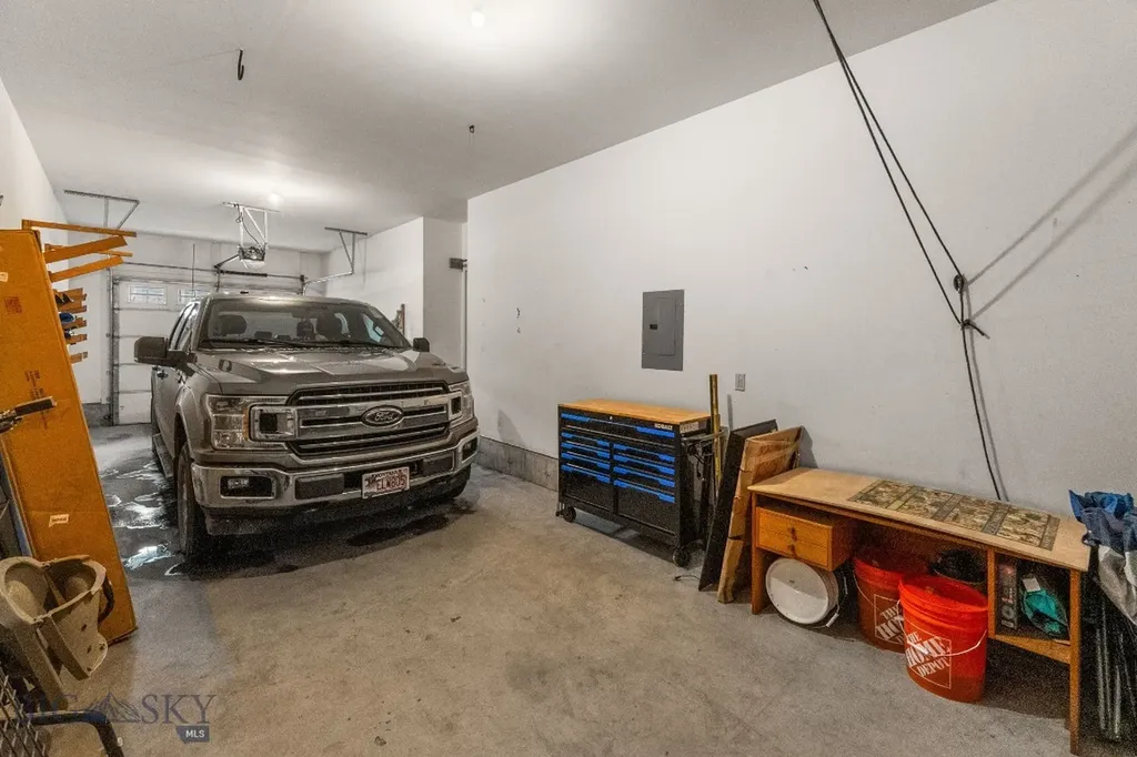 2272 Gallatin Green Bozeman MT 59718