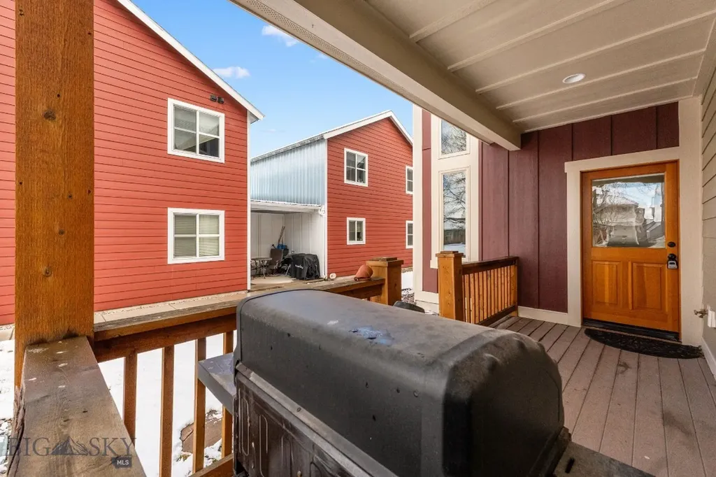 2272 Gallatin Green Bozeman MT 59718