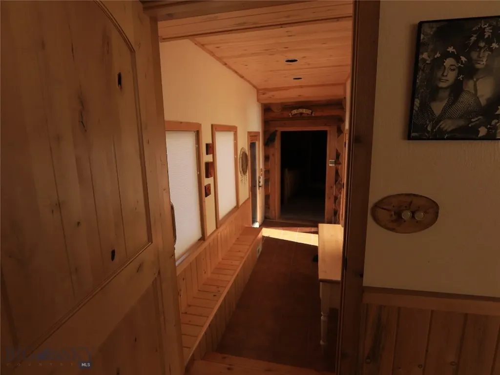 40 Sunshine Way West Yellowstone MT 59758