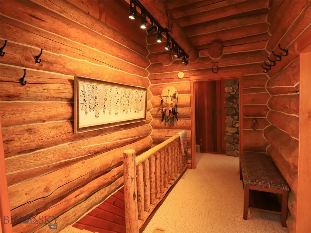 40 Sunshine Way West Yellowstone MT 59758