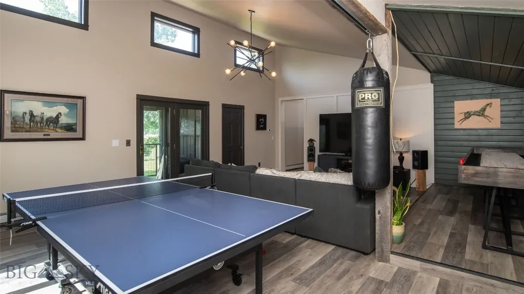 3640 Jagar Lane Bozeman MT 59718