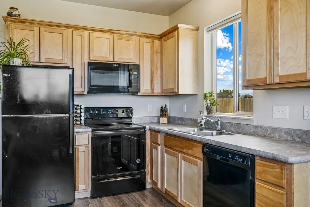 166 King Meadows Lane Bozeman MT 59718