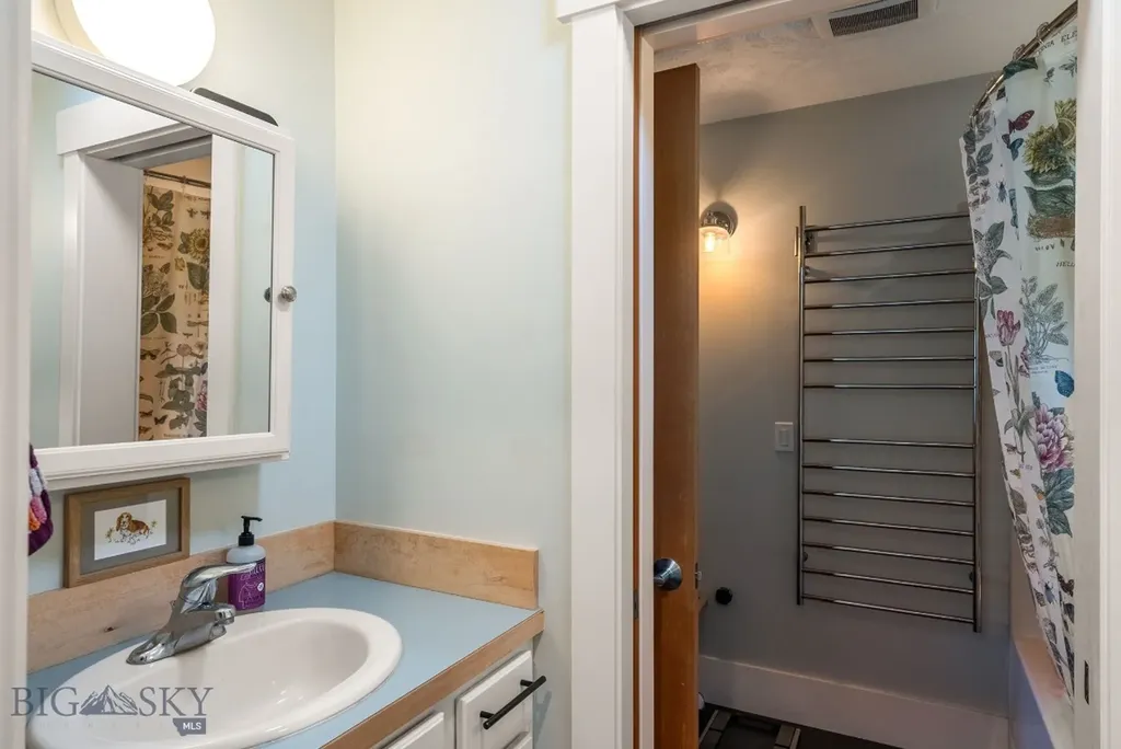 17/19 E Aspen Street Bozeman MT 59715
