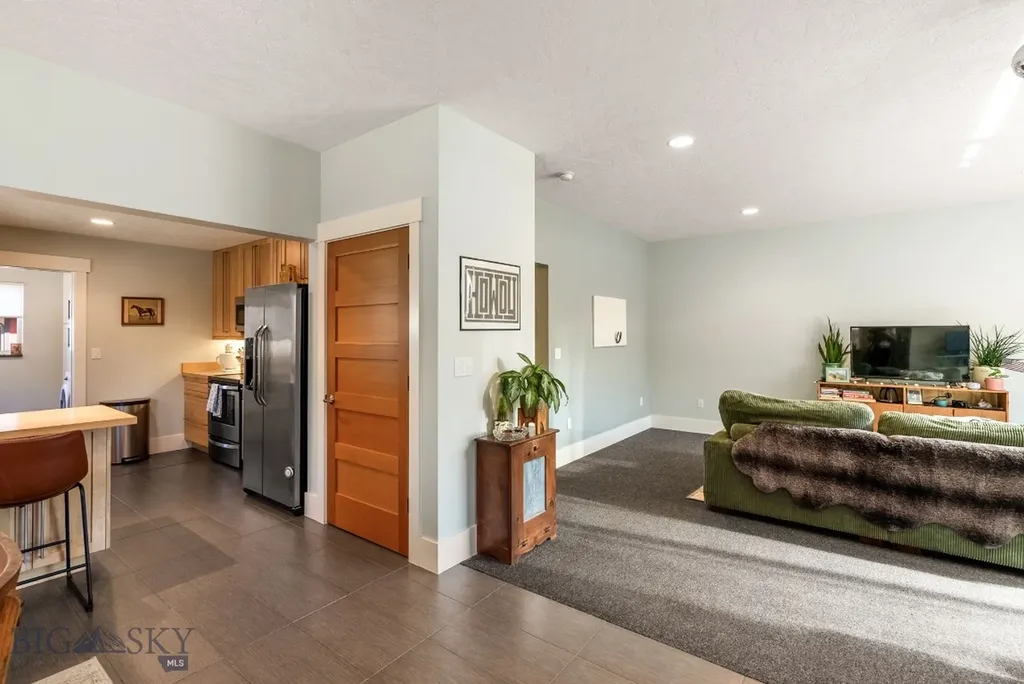 17/19 E Aspen Street Bozeman MT 59715