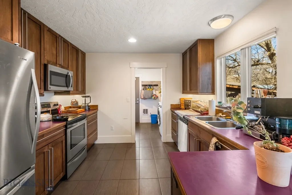 17/19 E Aspen Street Bozeman MT 59715