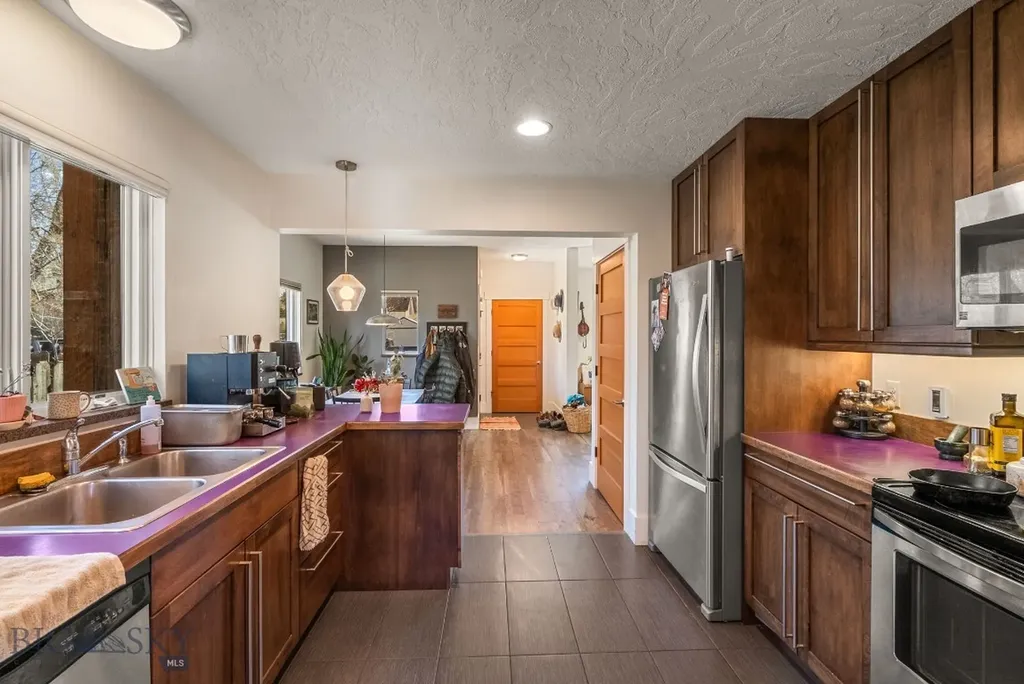 17/19 E Aspen Street Bozeman MT 59715