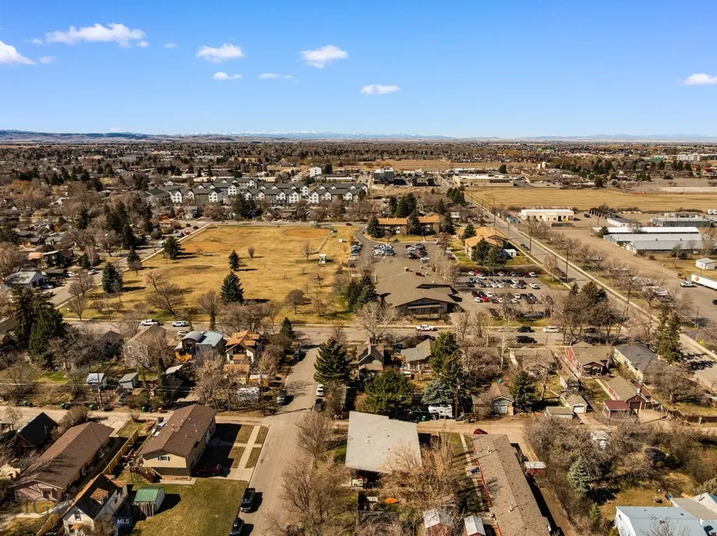 17/19 E Aspen Street Bozeman MT 59715