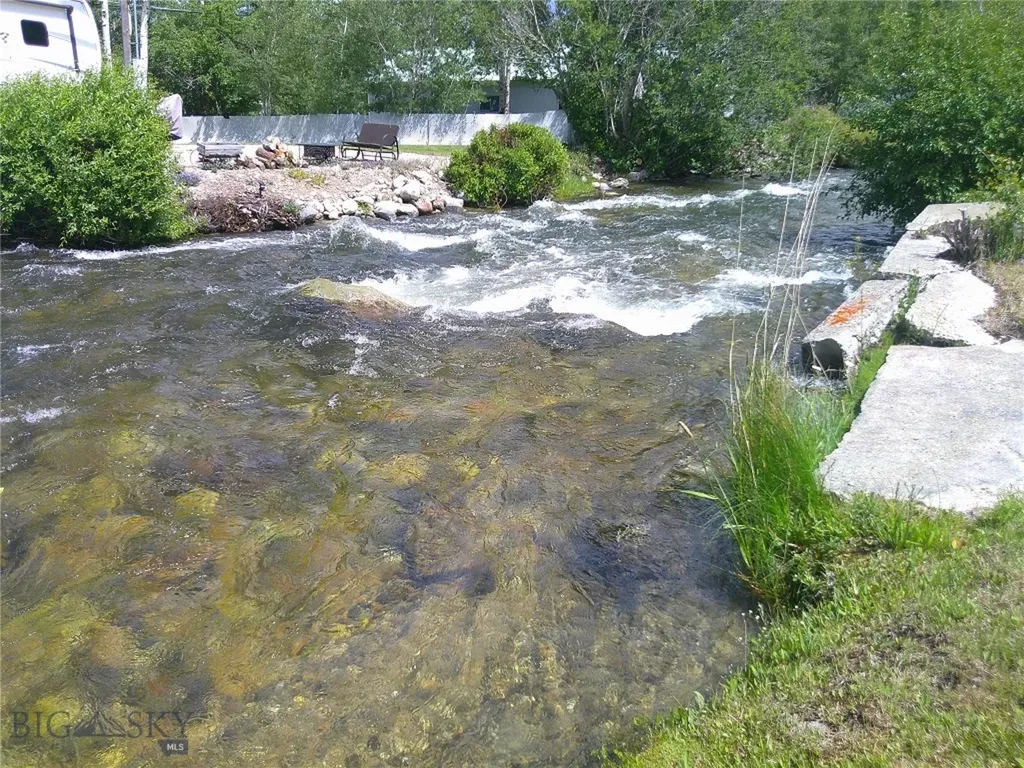 10717 Mt Highway 1 West Anaconda MT 59711