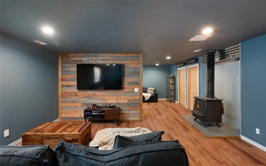 233 Centennial Village Drive Manhattan MT 59741