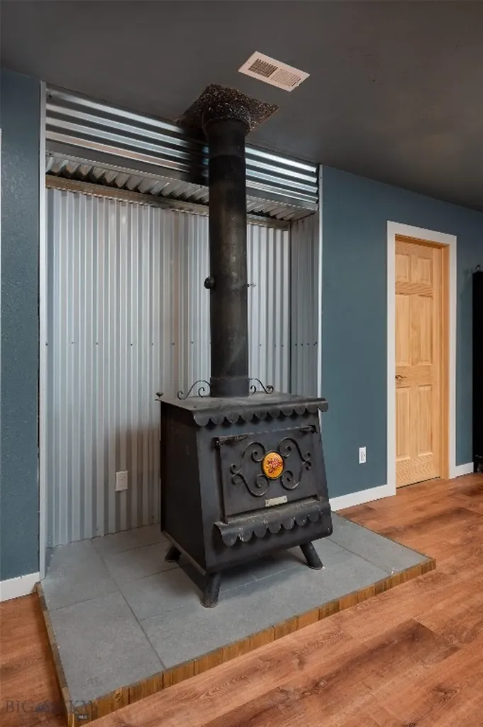 233 Centennial Village Drive Manhattan MT 59741