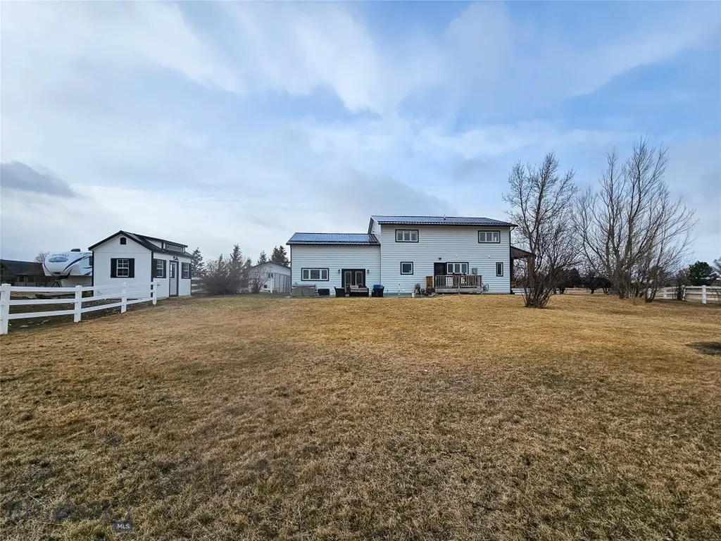 23 Indian Rings Road Big Timber MT 59011