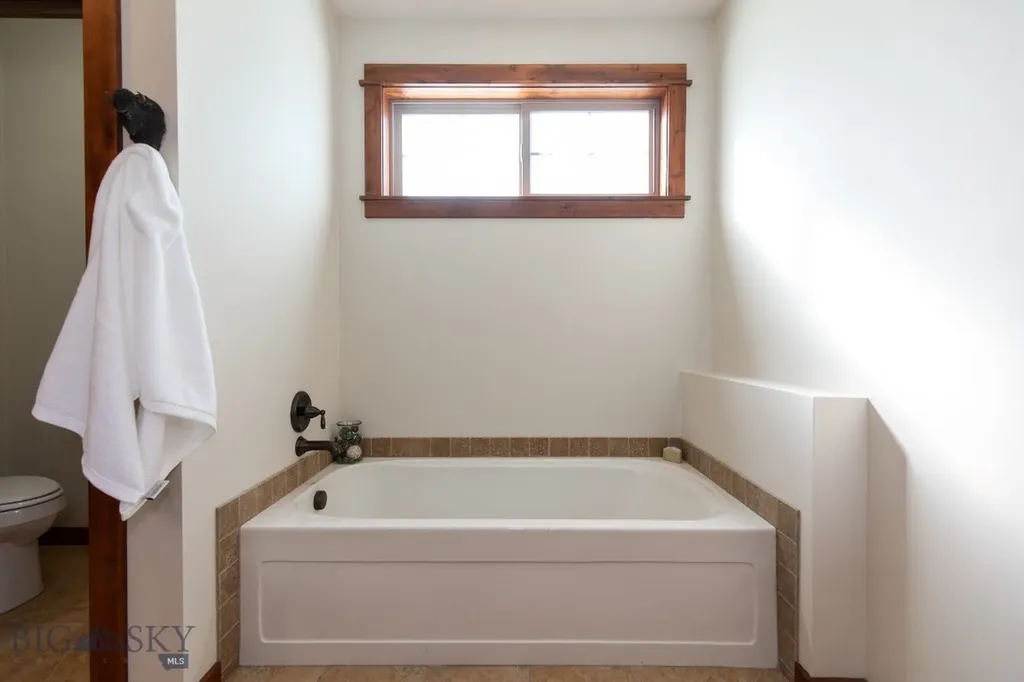 3361 S 29th Avenue Bozeman MT 59718