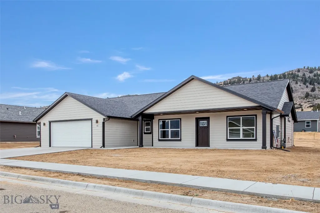 238 Avon Circle Butte MT 59701