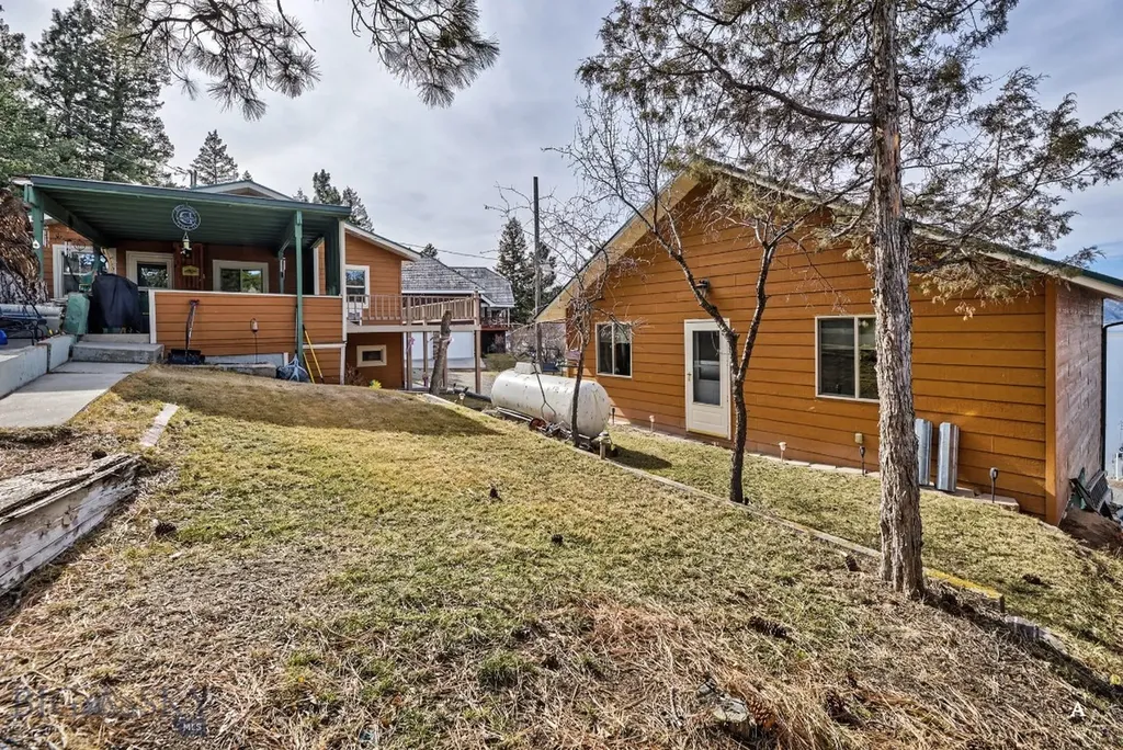 3622 E Shore Helena MT 59602