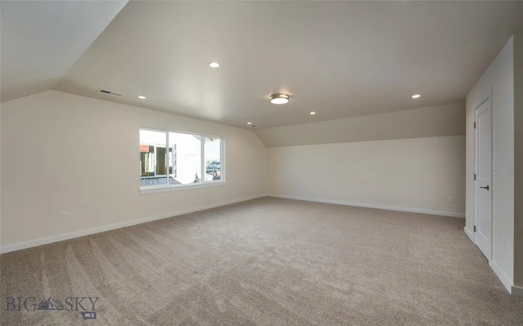 809 Spaniel Lane Belgrade MT 59714