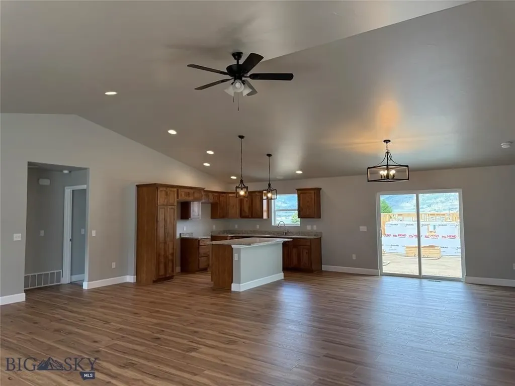 4130 Western Boulevard Butte MT 59701