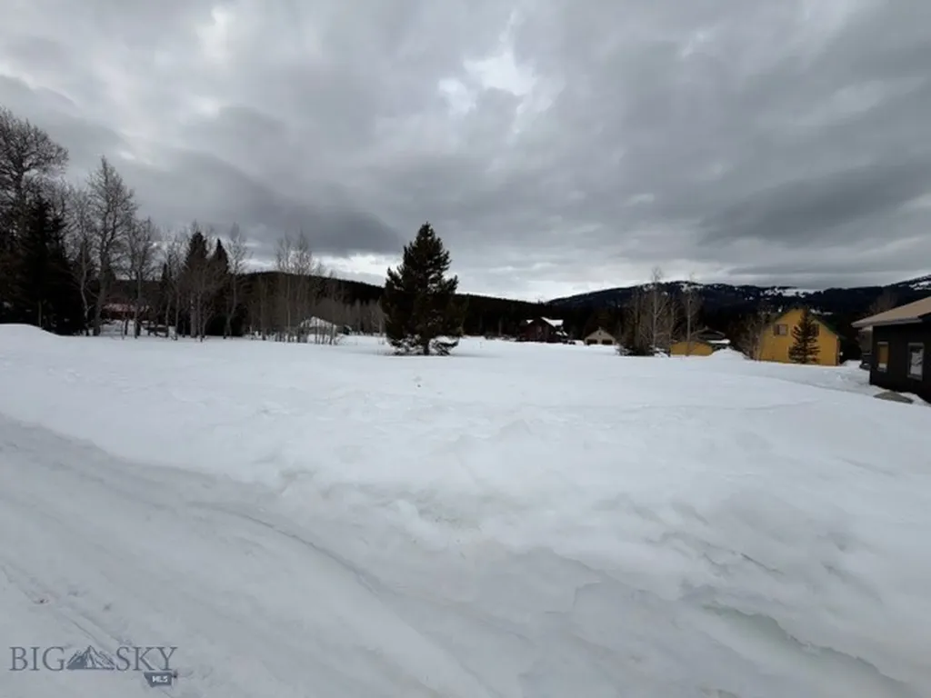 40 Bull Elk Road West Yellowstone MT 59758