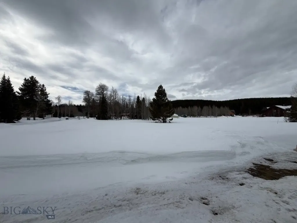 40 Bull Elk Road West Yellowstone MT 59758