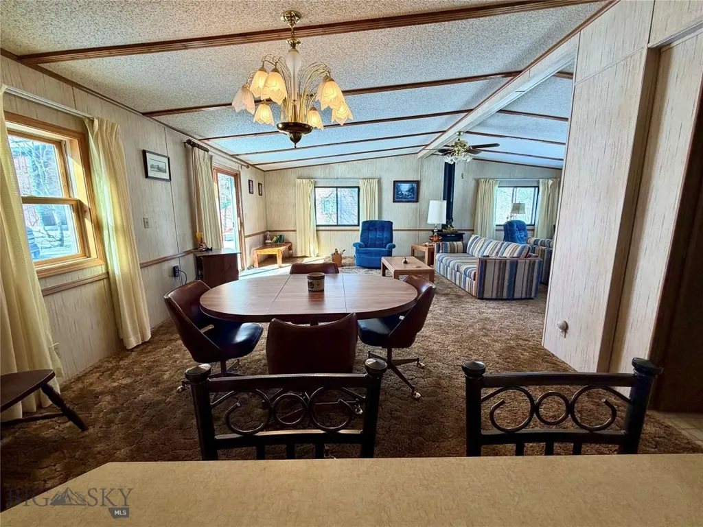28 W Shore Road Babb MT 59411