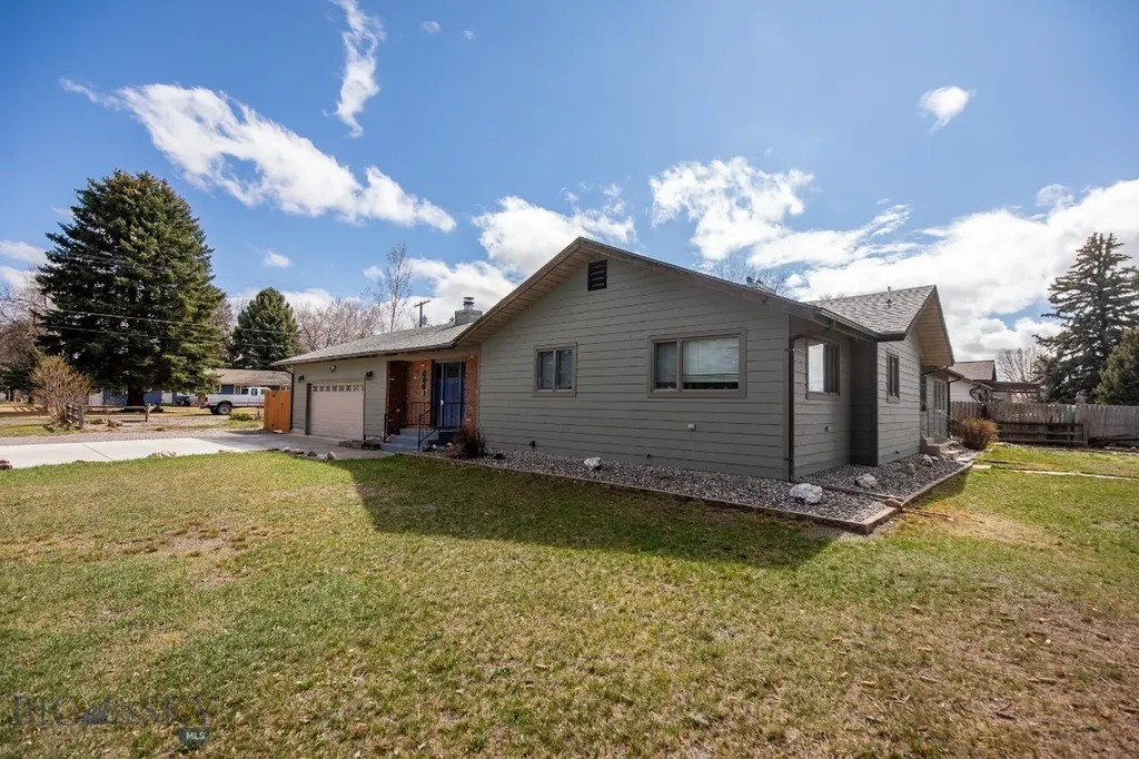 110 W Park Avenue Manhattan MT 59741