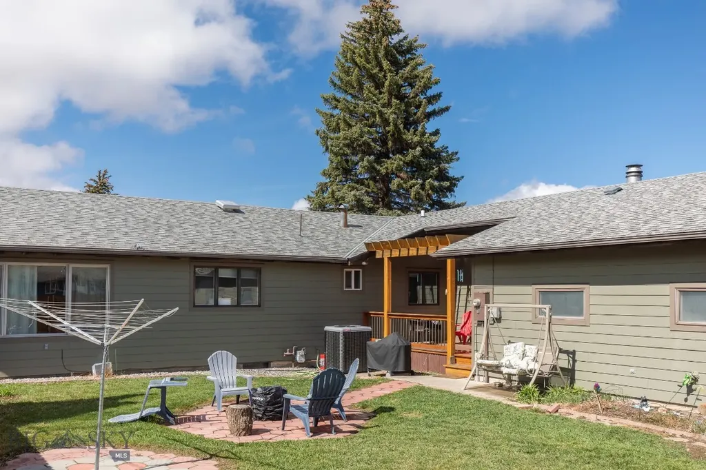 110 W Park Avenue Manhattan MT 59741