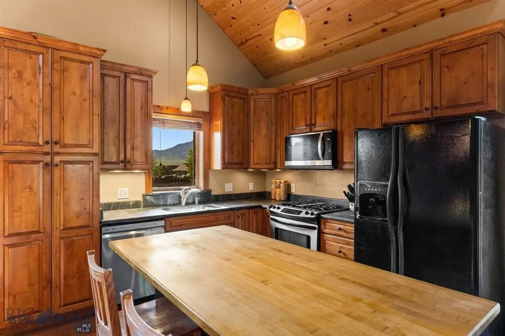 702 Nebula Street Livingston MT 59047