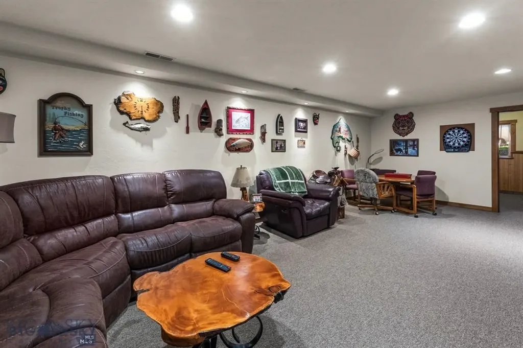 702 Nebula Street Livingston MT 59047