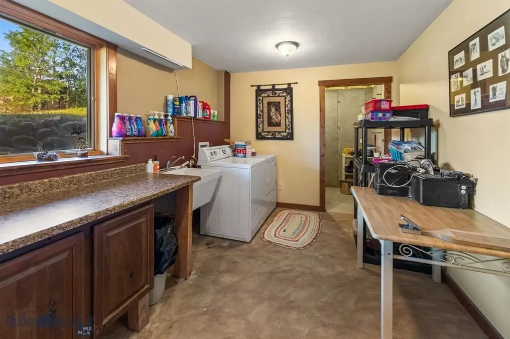 702 Nebula Street Livingston MT 59047